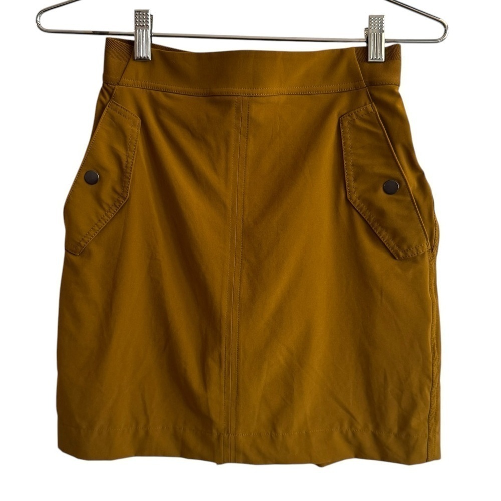 Athleta Vienna Cargo Skort, Brass Yellow, Size 0 - Picture 4 of 10
